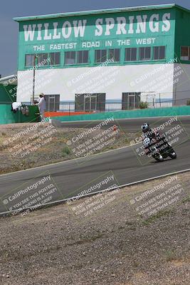 media/Apr-20-2025-AHRMA (Sun) [[393a79c373]]/Race/Group 4/Turn 4b/